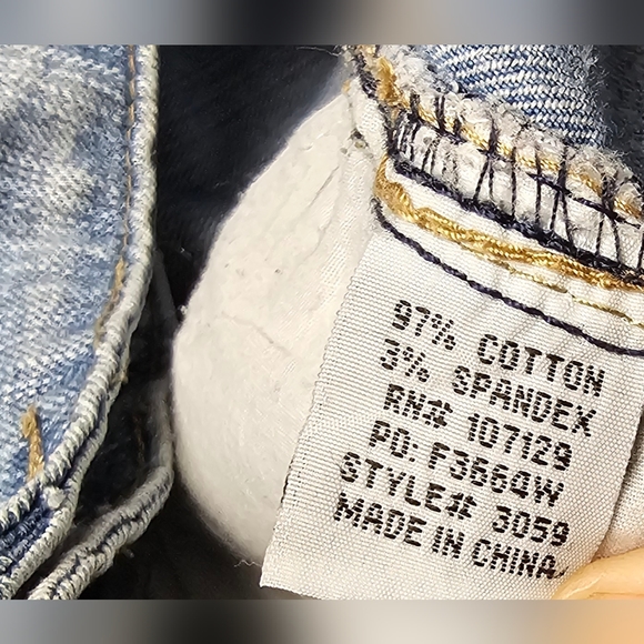 Village Jeans for women - Picture 7 of 13